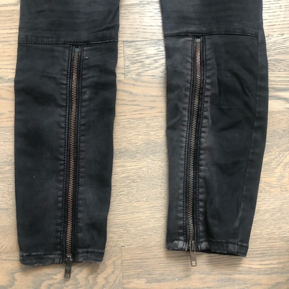 Free People Jeans with zipper detail - Picture 3 of 5